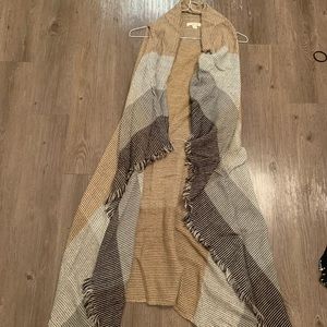 Long fall vest